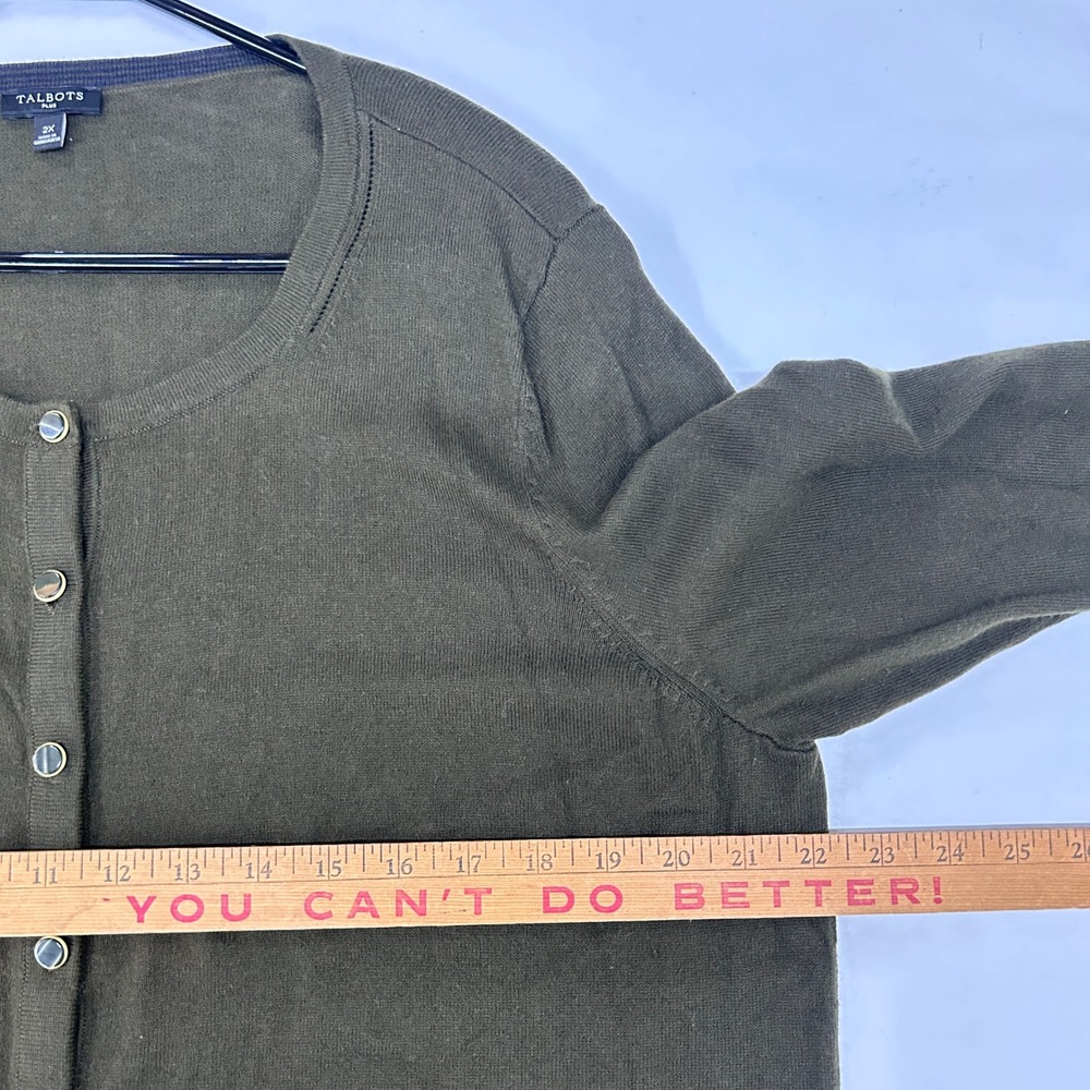 Talbots Olive Cashmere Blend Cardigan 2X Minimalist Capsule Wardrobe Sweater - Picture 8 of 9